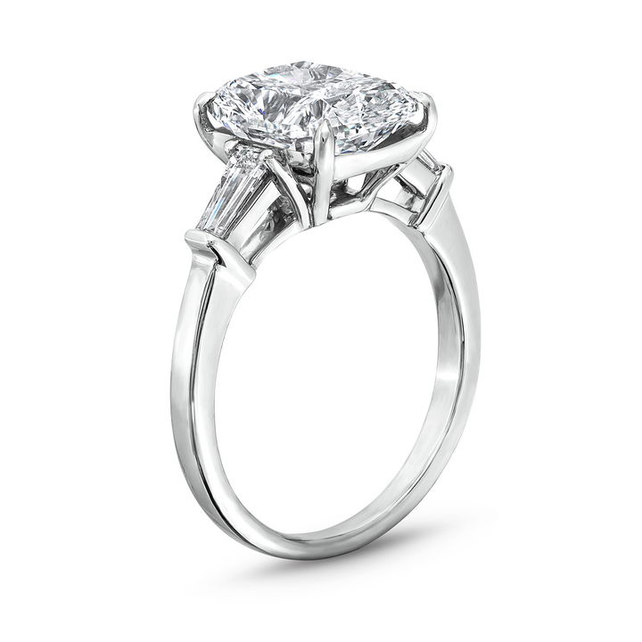 The Madeleine Engagement Ring In White Gold 14K