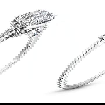 The Madeleine Engagement Ring 3