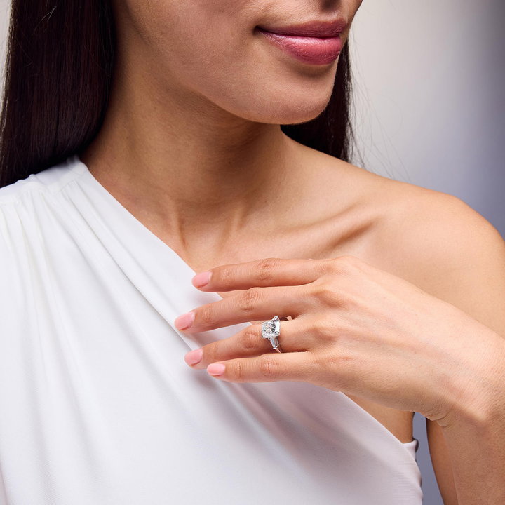 The Madeleine Engagement Ring In White Gold 14K