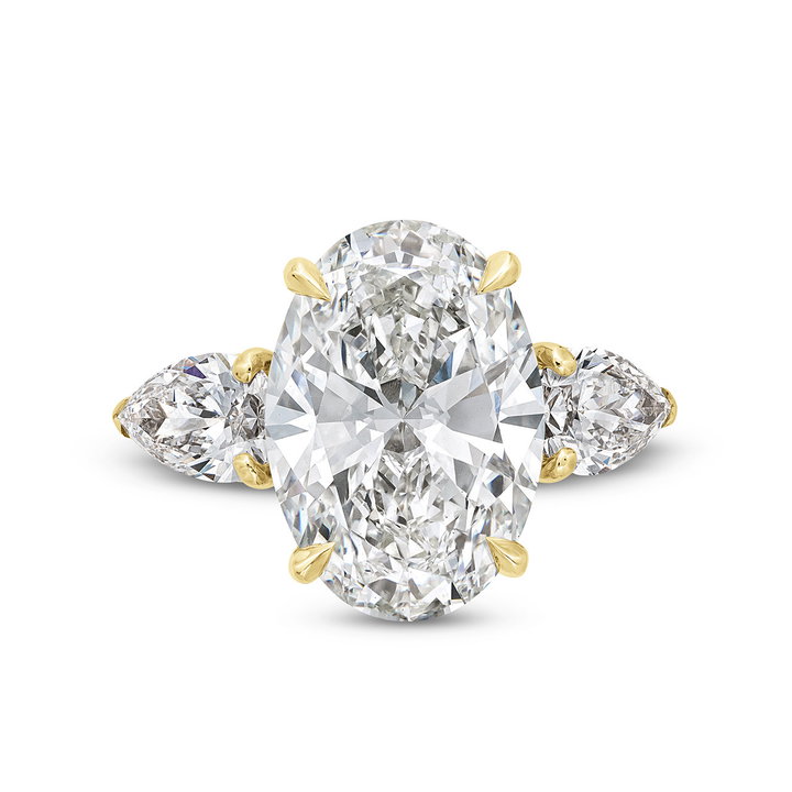 The Isabella Engagement Ring In Yellow Gold 14K