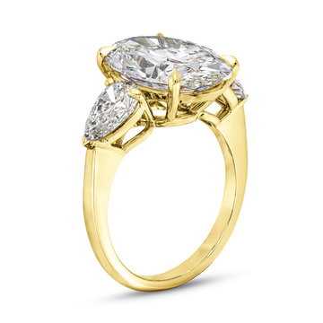 The Isabella Engagement Ring In Yellow Gold 14K