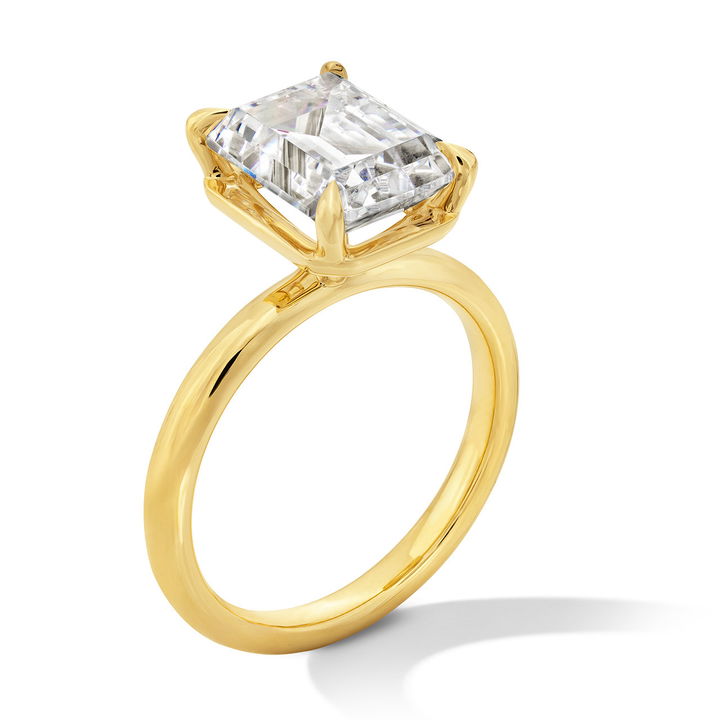 High Polished Round Edge Solitaire Engagement Setting In Yellow Gold 14K