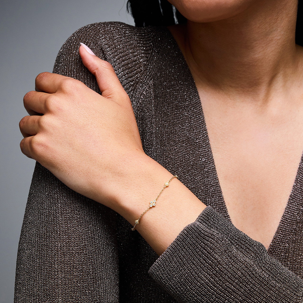 Milgrain Bezel Diamond Station Bracelet