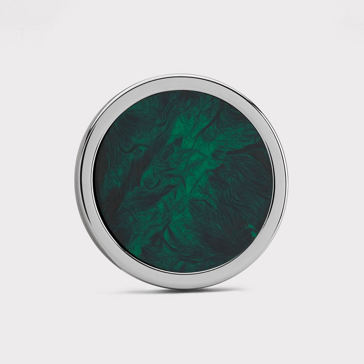 The Green Phantom Golf Marker