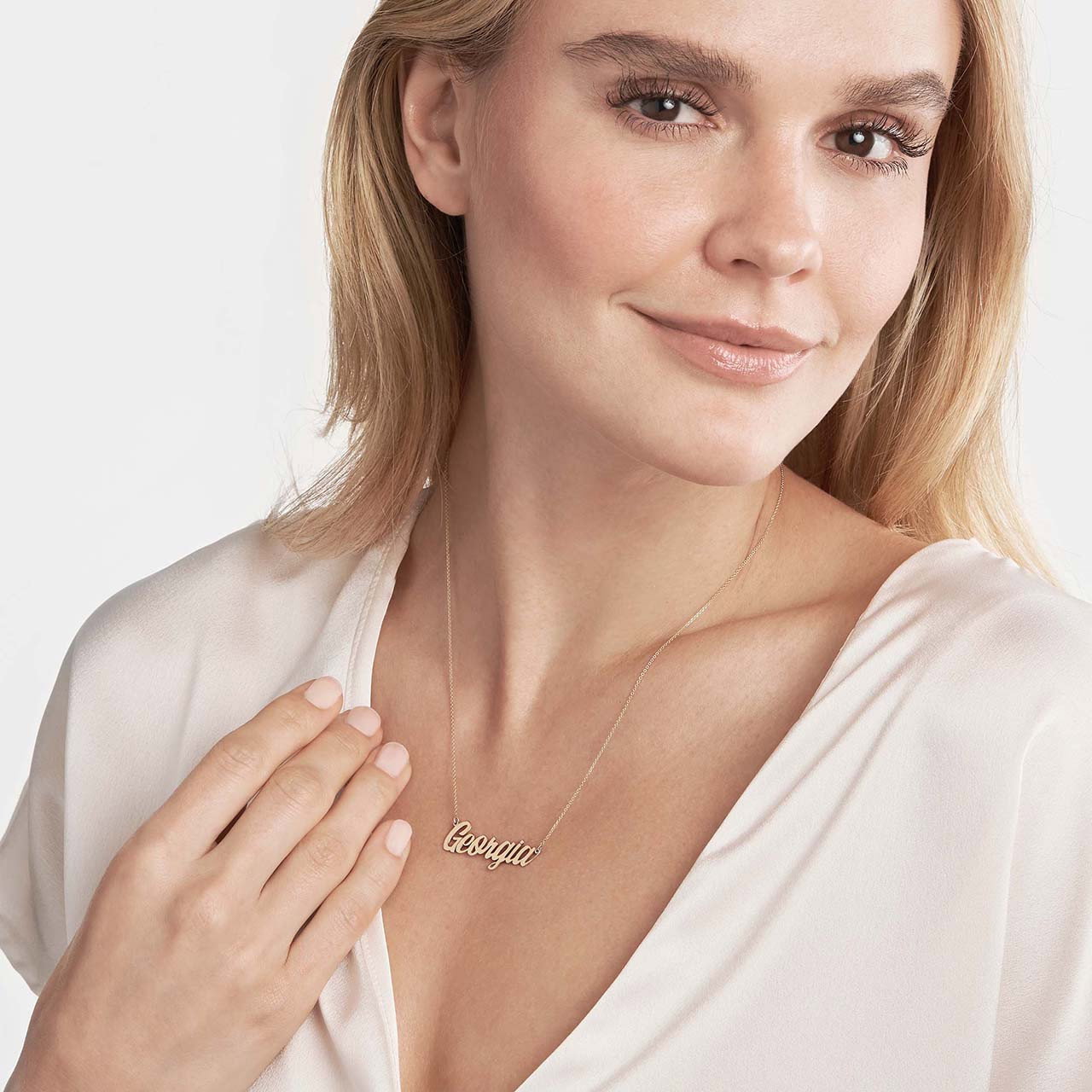 Personalized Script Font Nameplate Necklace