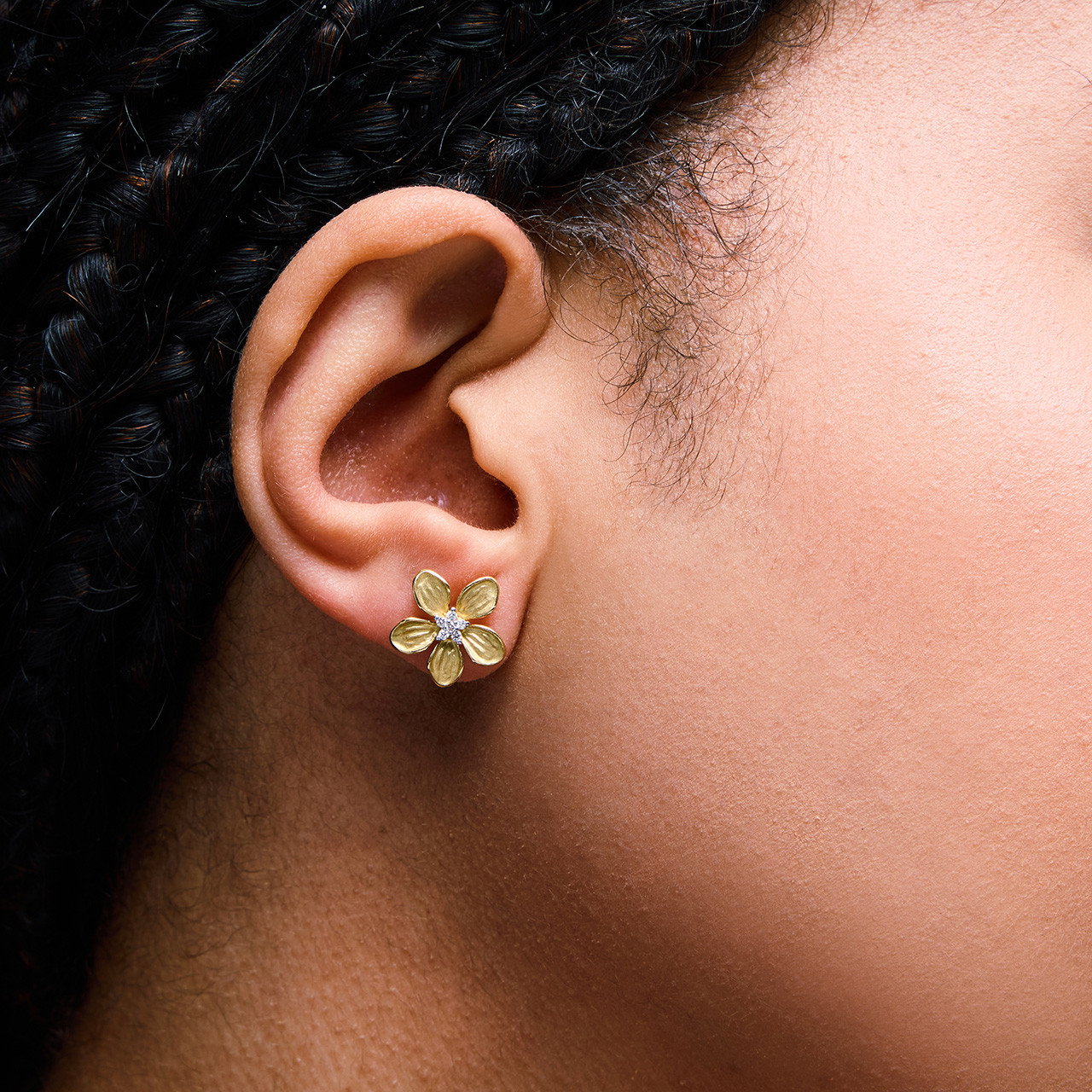 Simon G. Diamond Flower Stud Earrings 1