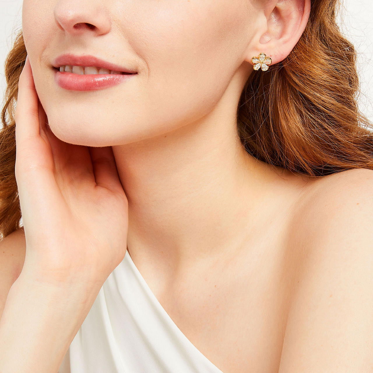 Gold Diamond Flower Stud Earrings 1