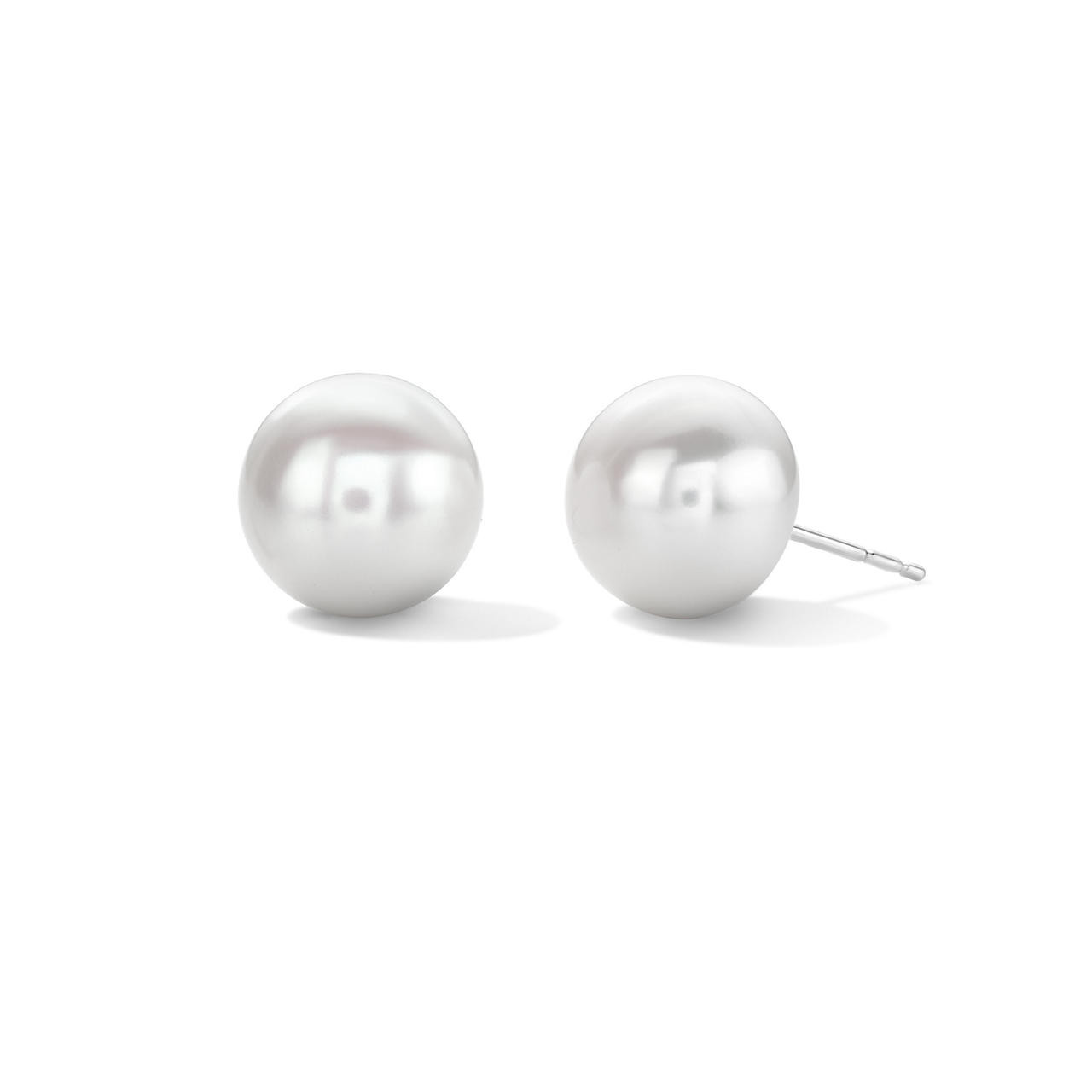 Freshwater Button Pearl Stud Earrings 0