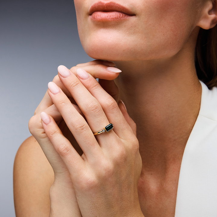 Green Tourmaline & Diamond Accent Ring In Solid 14K Yellow Gold