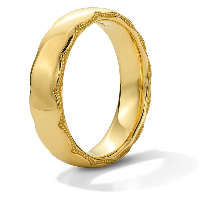 Tacori Wide Crescent Milgrain Edge Wedding Band In Yellow Gold 18K