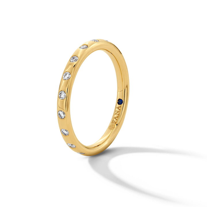 Flushed Diamond Wedding Band In Yellow Gold 14K