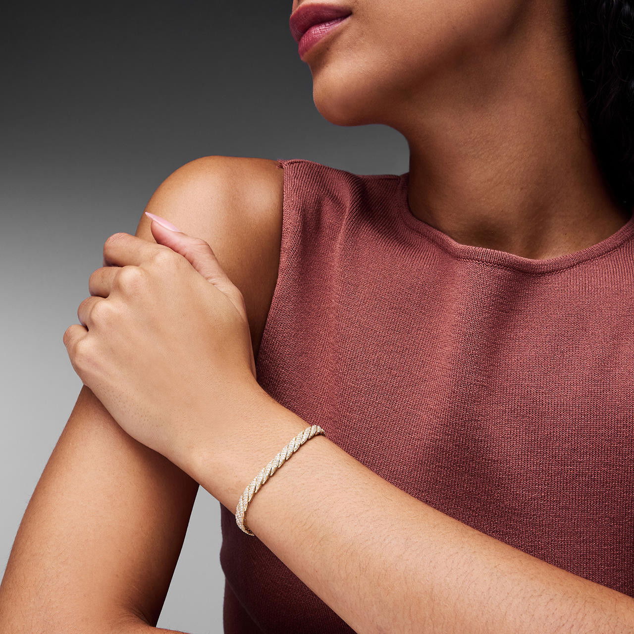 Gold Diamond Twist Bracelet