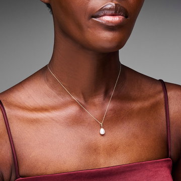 Oval Freshwater Pearl Pendant Necklace In Solid 14K Yellow Gold