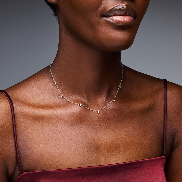 Four Prong Round Diamond Station Necklace In Yellow Gold 14K