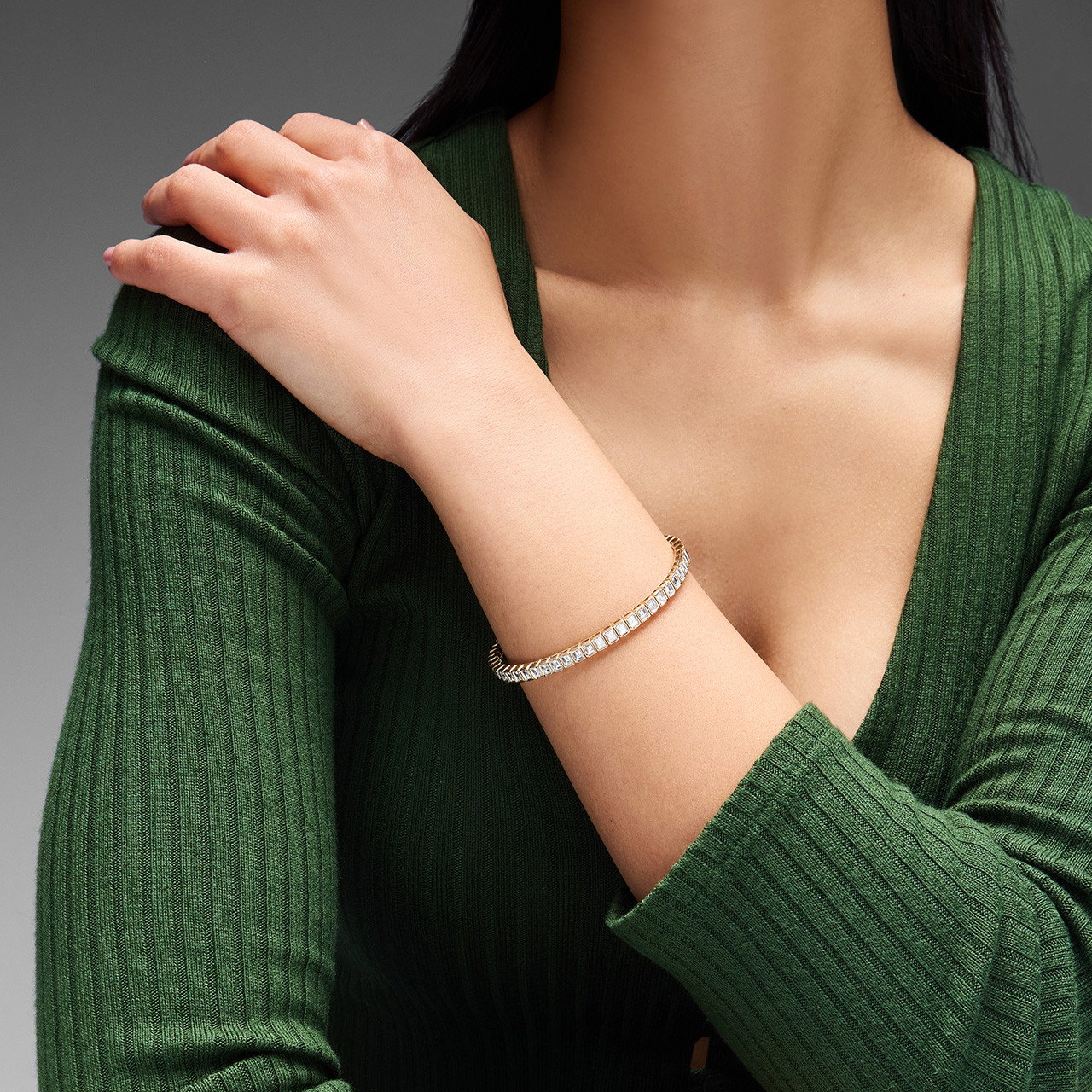 Baguette Bezel Diamond Flexible Bangle Bracelet