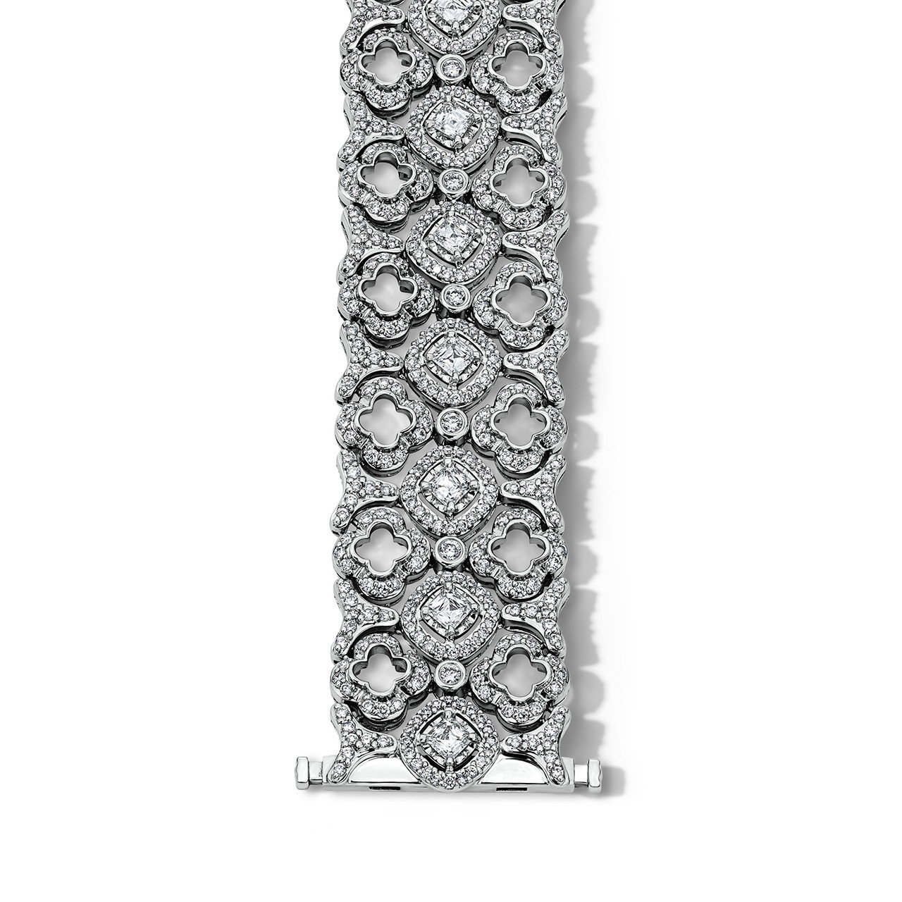 Motif Open Diamond Design Bracelet (2.70tw) 1