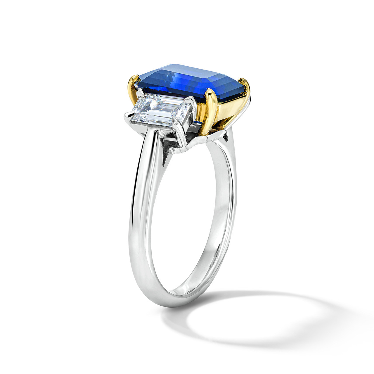 Blue Sapphire Three Stone Engagement Ring (4.81tw) 1