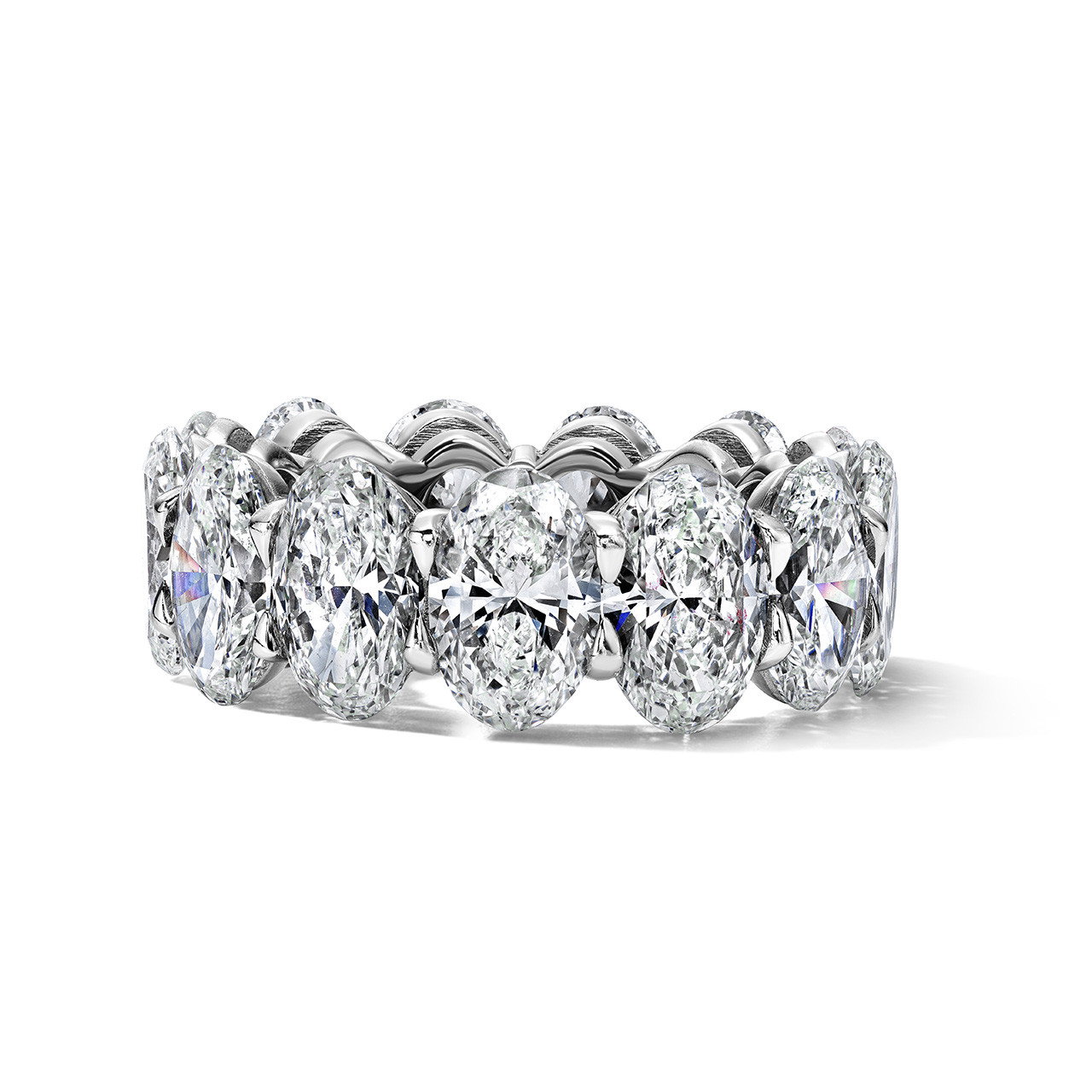 Oval Diamond Eternity Band (13.13tw)