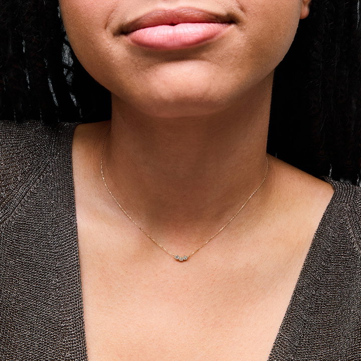 Three Round Diamond Pendant Necklace In Yellow Gold 14K