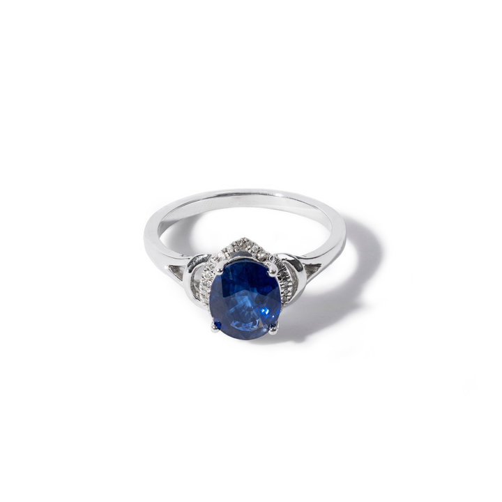 Vintage-Inspired Blue Sapphire Diamond Accented Ring