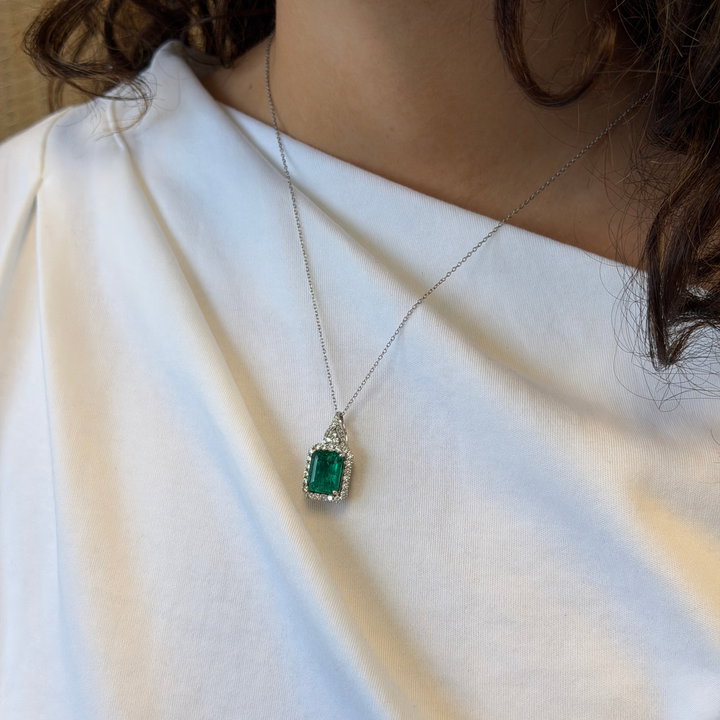 Green Emerald Diamond Halo Pendant Necklace In White Gold 14K