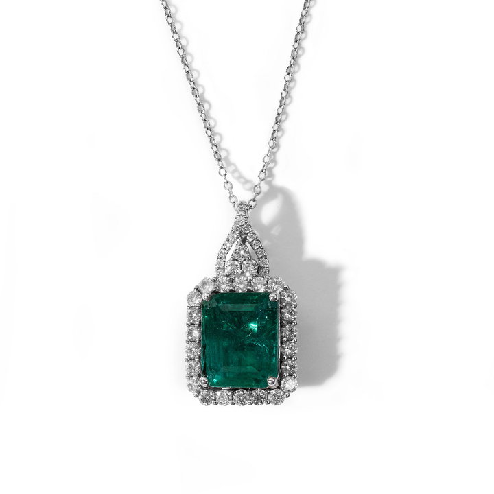 Green Emerald Diamond Halo Pendant Necklace In White Gold 14K