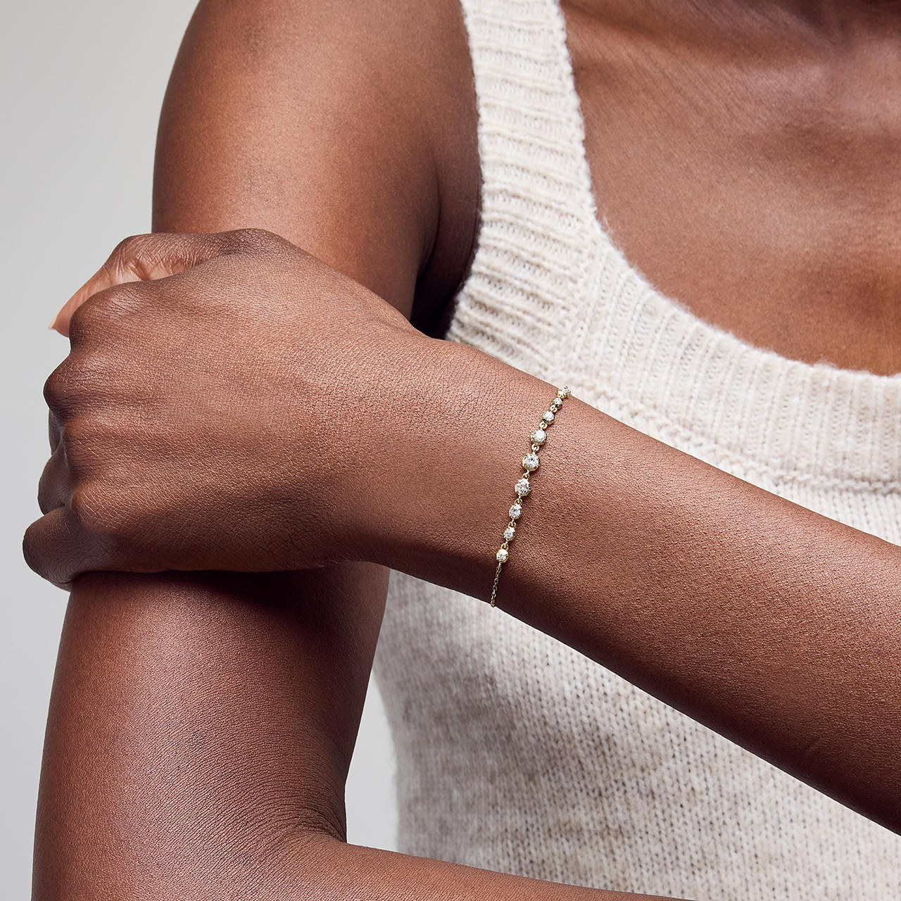 Graduated Diamond Adjustable Chain Bracelet 2
