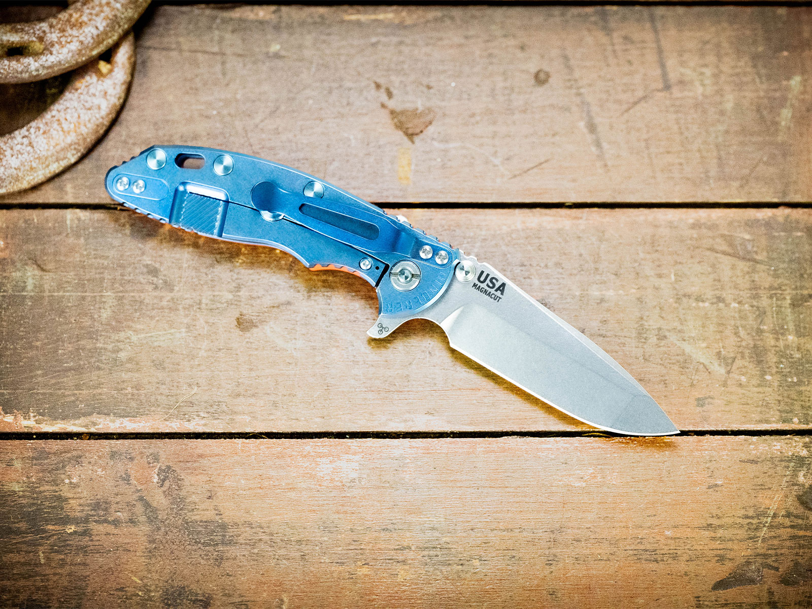 ExpProductCell_XM-18 3.25" Spanto-Magnacut-Stonewash Blue-Orange G10-Ti Hardware ExpProductCell_XM-18 3.25" Spanto-Magnacut-Stonewash Blue-Orange G10-Ti Hardware