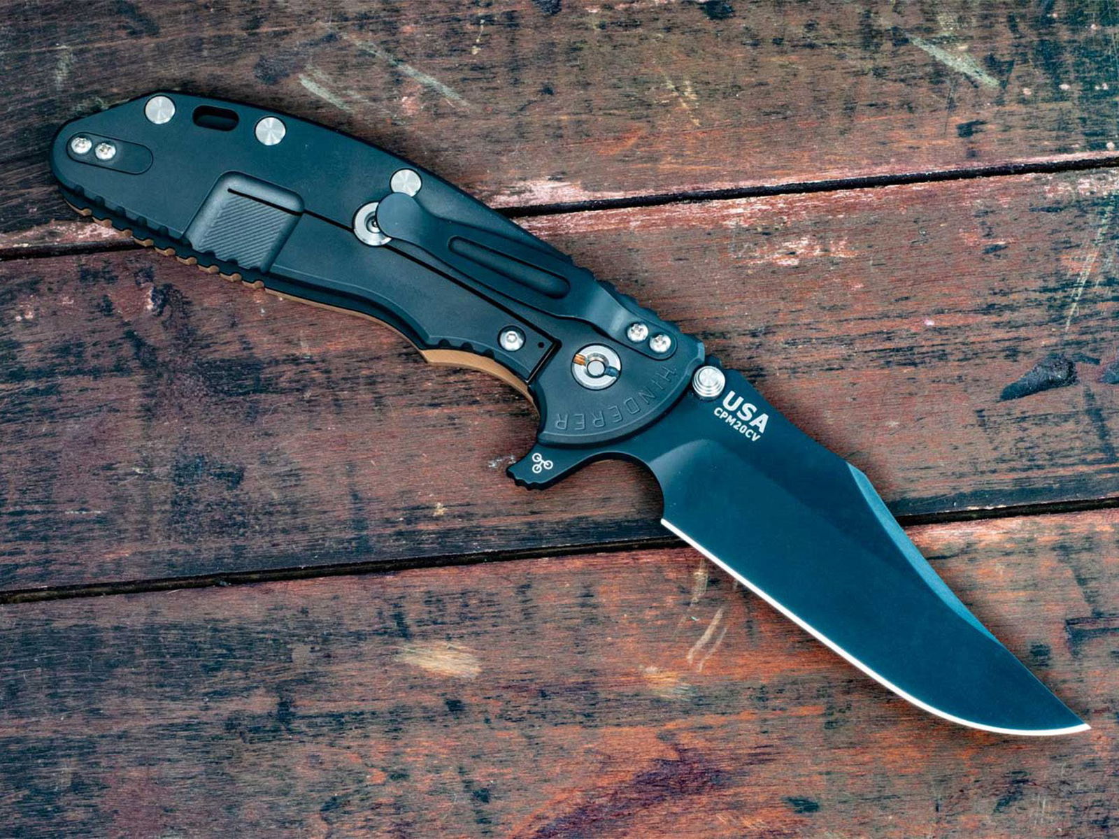 XM-24 Bowie-Matte Black DLC-Coyote G10