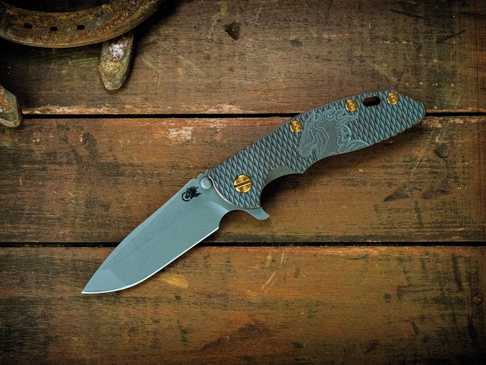 ExpProductCell_XM-18 3.5" Spanto-S45VN-Full Textured Ti Battle Finish-Double Ano Milled Horsehead-Brass Hardware