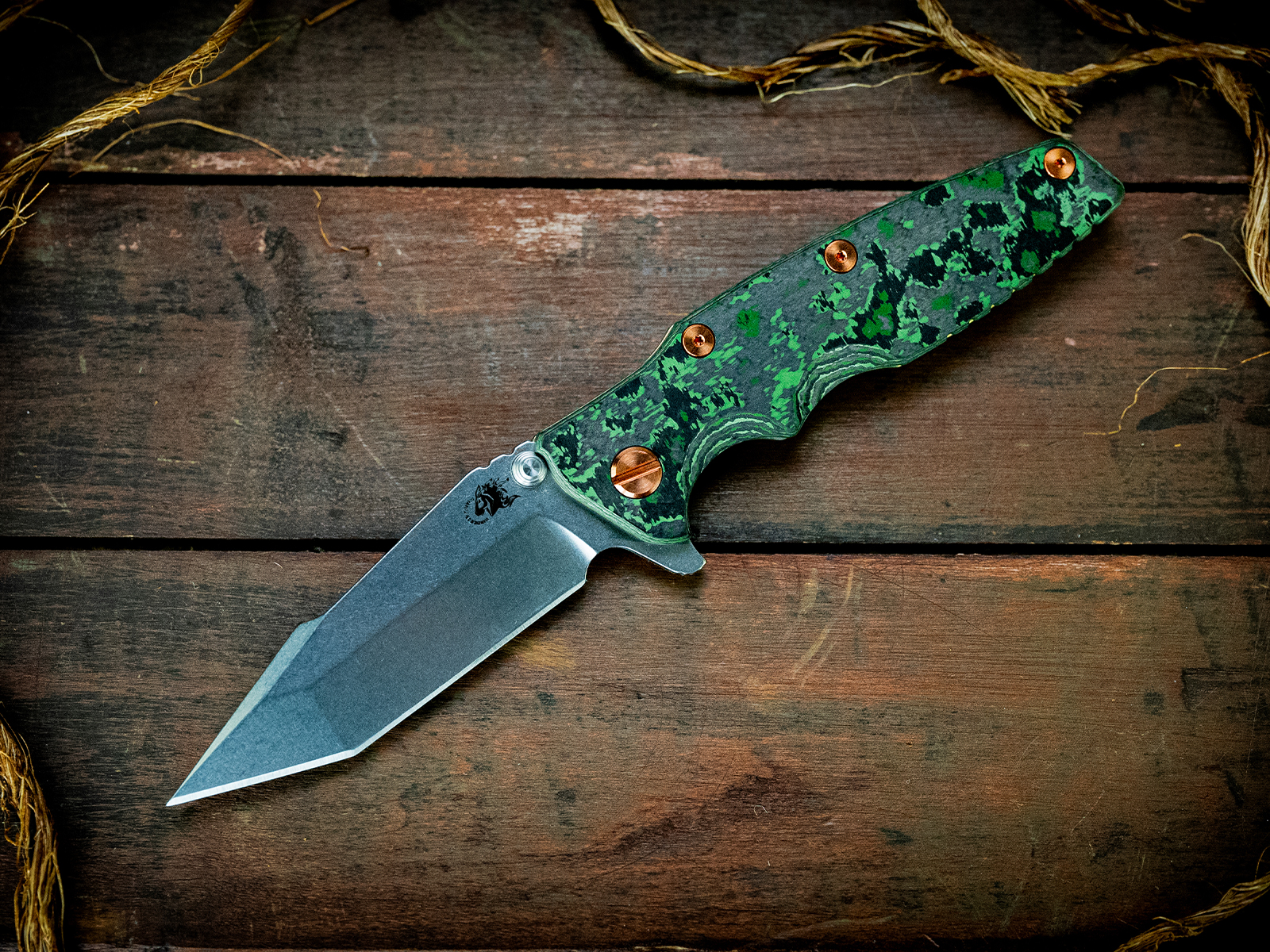 Eklipse-Harpoon Tanto-S45VN-Stonewash Green/Gold-Toxic Storm FCF-Copper Hardware