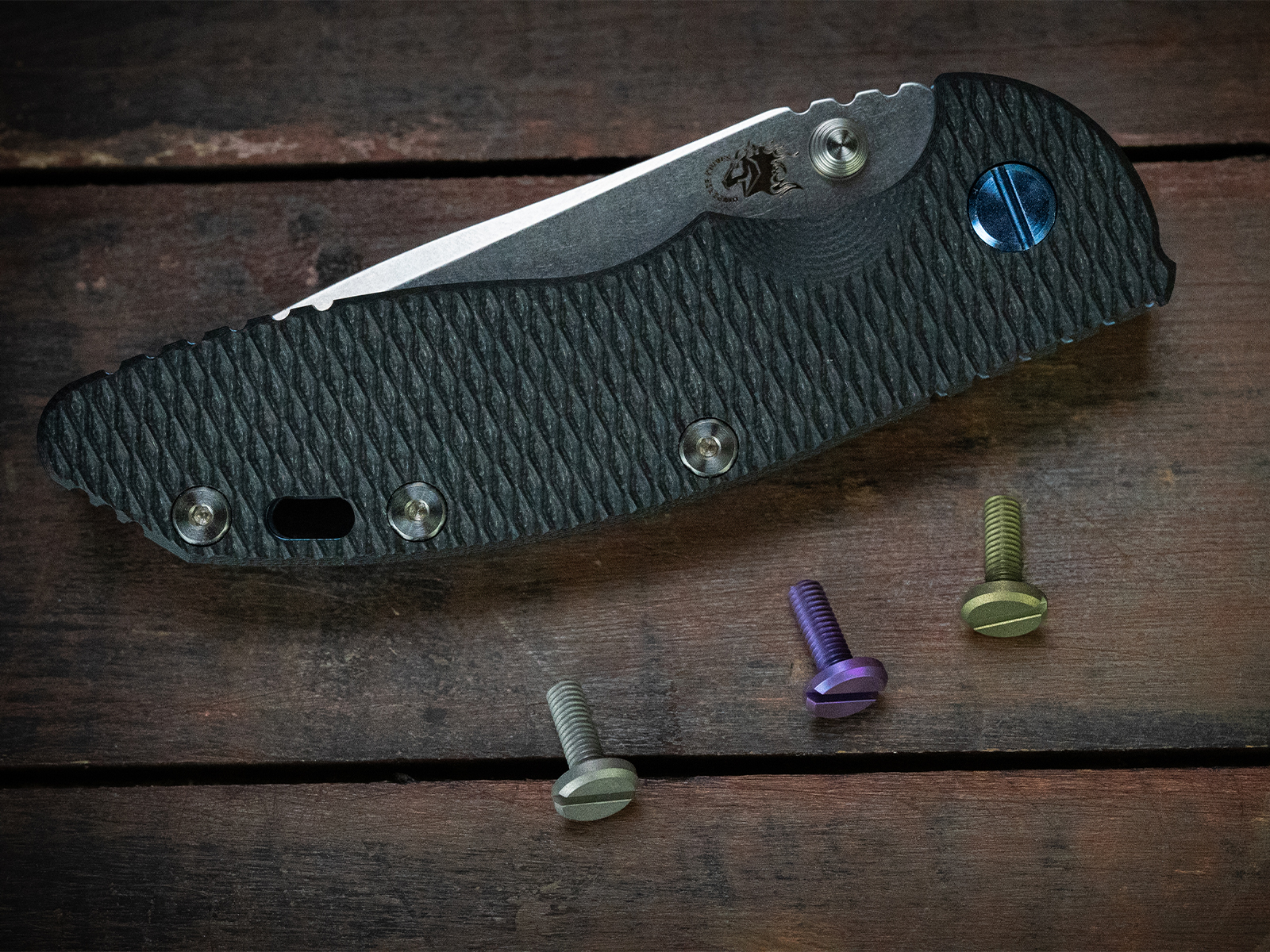 XM-18 3.5"/XM-24 Pivot Screw - Titanium