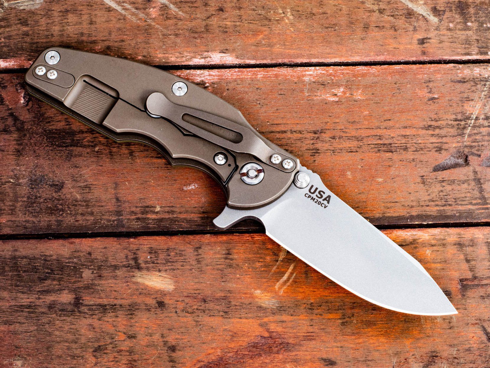 ExpProductCell_Jurassic-Spearpoint-Battle Bronze-G10