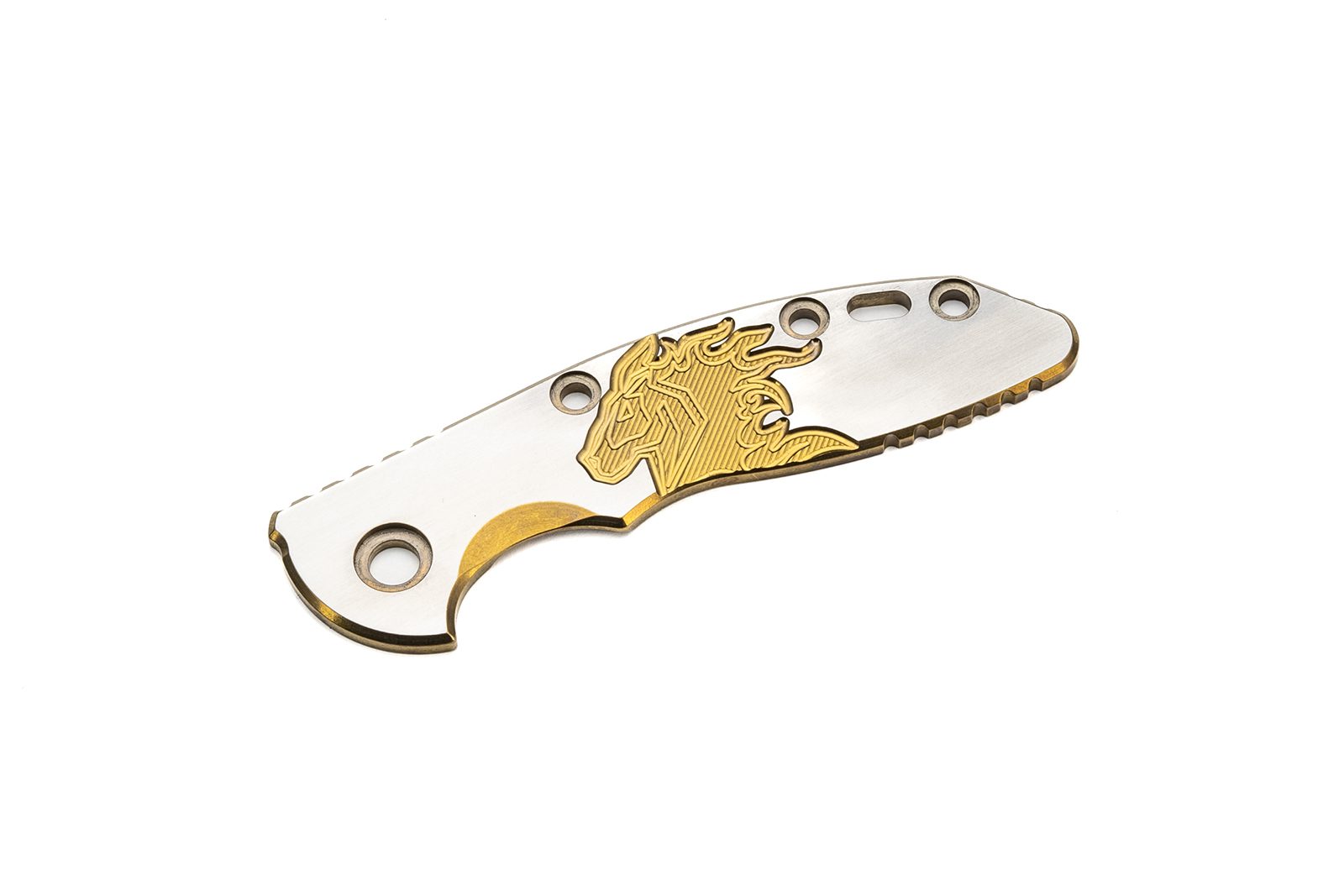3.0" XM18 Titanium Scale-Engraved Bronze Horse Logo-Smooth Satin 3.0" XM18 Titanium Scale-Engraved Bronze Horse Logo-Smooth Satin