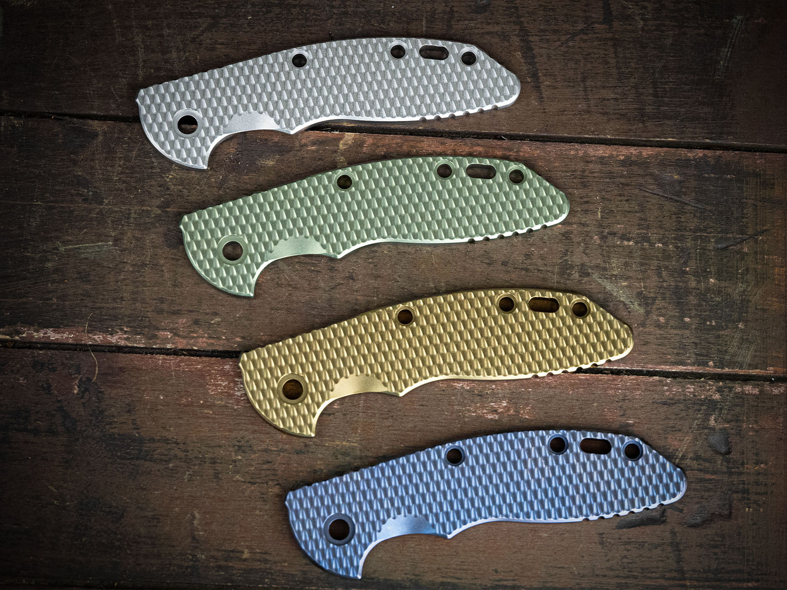 ExpProductCell_3.5" XM18-Titanium Scale-Textured-Bead Blast
