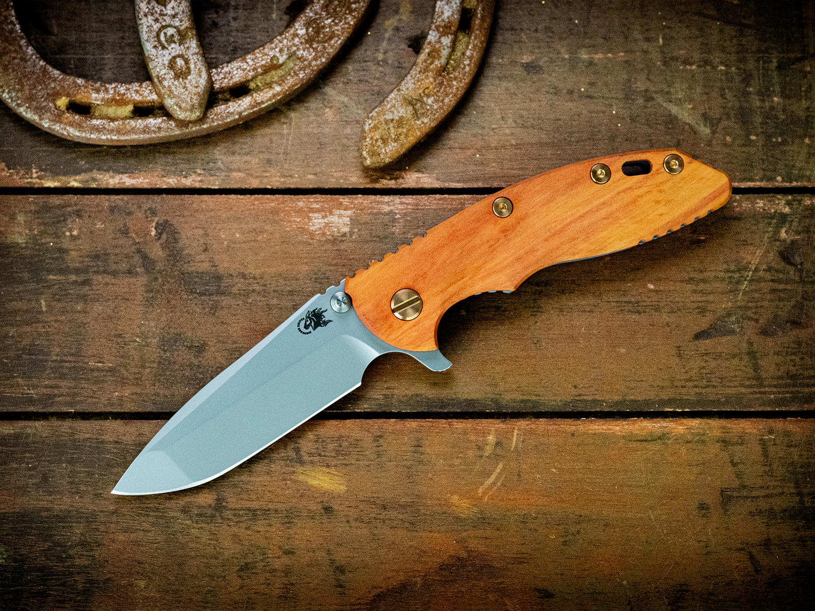 ExpProductCell_XM-18 3.5" Spanto-S45VN-Bead Blast Blue-Pau Amarello-Brass/Orange Aluminum Hardware