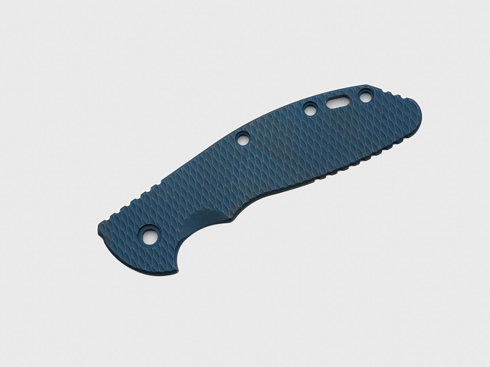 XM-24 SKINNY Titanium Scale-Textured