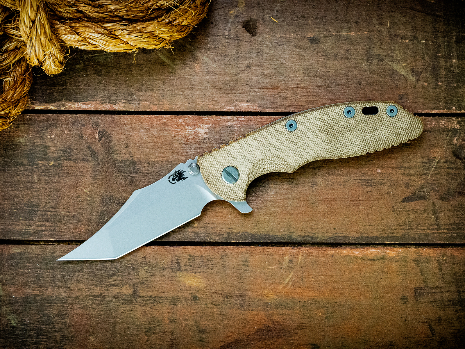 XM-18 3.5" Aggressor-Magnacut-Bead Blast Blue-Smooth OD Green Micarta-Light Blue Bead Blast Ti Hardware XM-18 3.5" Aggressor-Magnacut-Bead Blast Blue-Smooth OD Green Micarta-Light Blue Bead Blast Ti Hardware