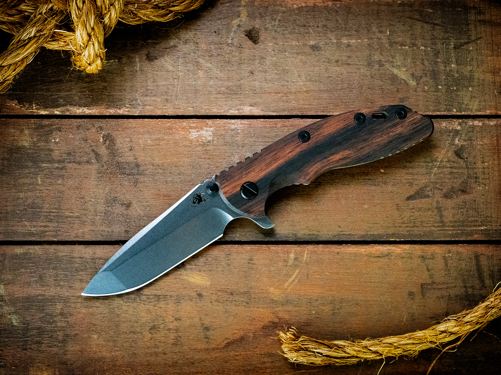 ExpProductCell_XM-18 3.5" Spanto-S45VN-Stonewash Blade-Battle Green-Macassar Ebony-Battle Black/Green Alum Hardware