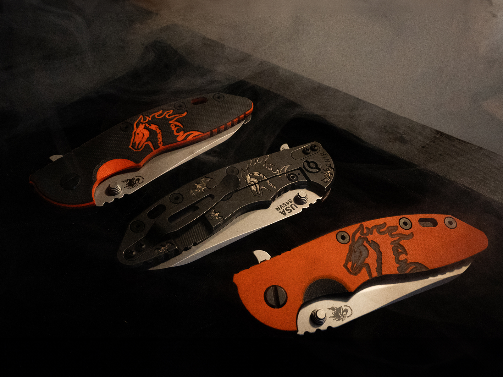 ExpProductCell_XM-18 3.5"-S45VN-Sheepsfoot-Bead Blast Blade-Battle Black Halloween-G10-Orange Standoffs