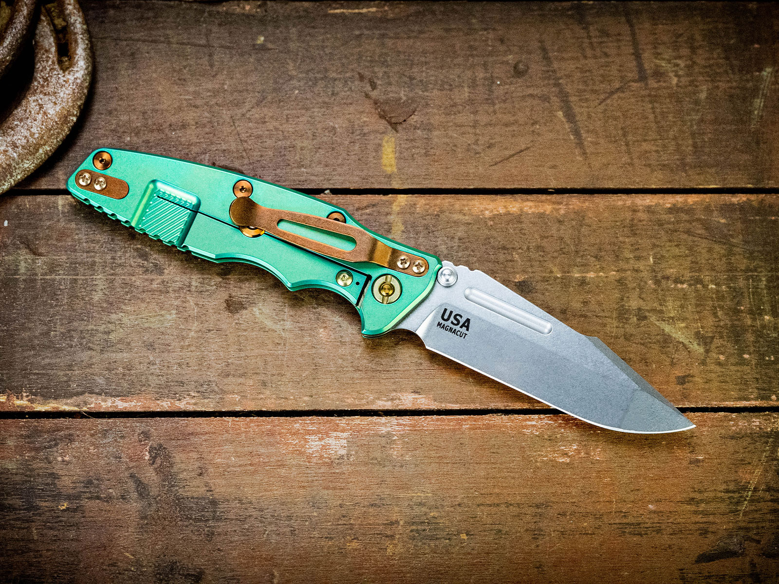 ExpProductCell_Eklipse 3.5" Skinny Fullered Harpoon Spanto Non Flipper-Magnacut-Hi Res Blue/Green-Stonewash Blade-Black G10-Ti Hardware