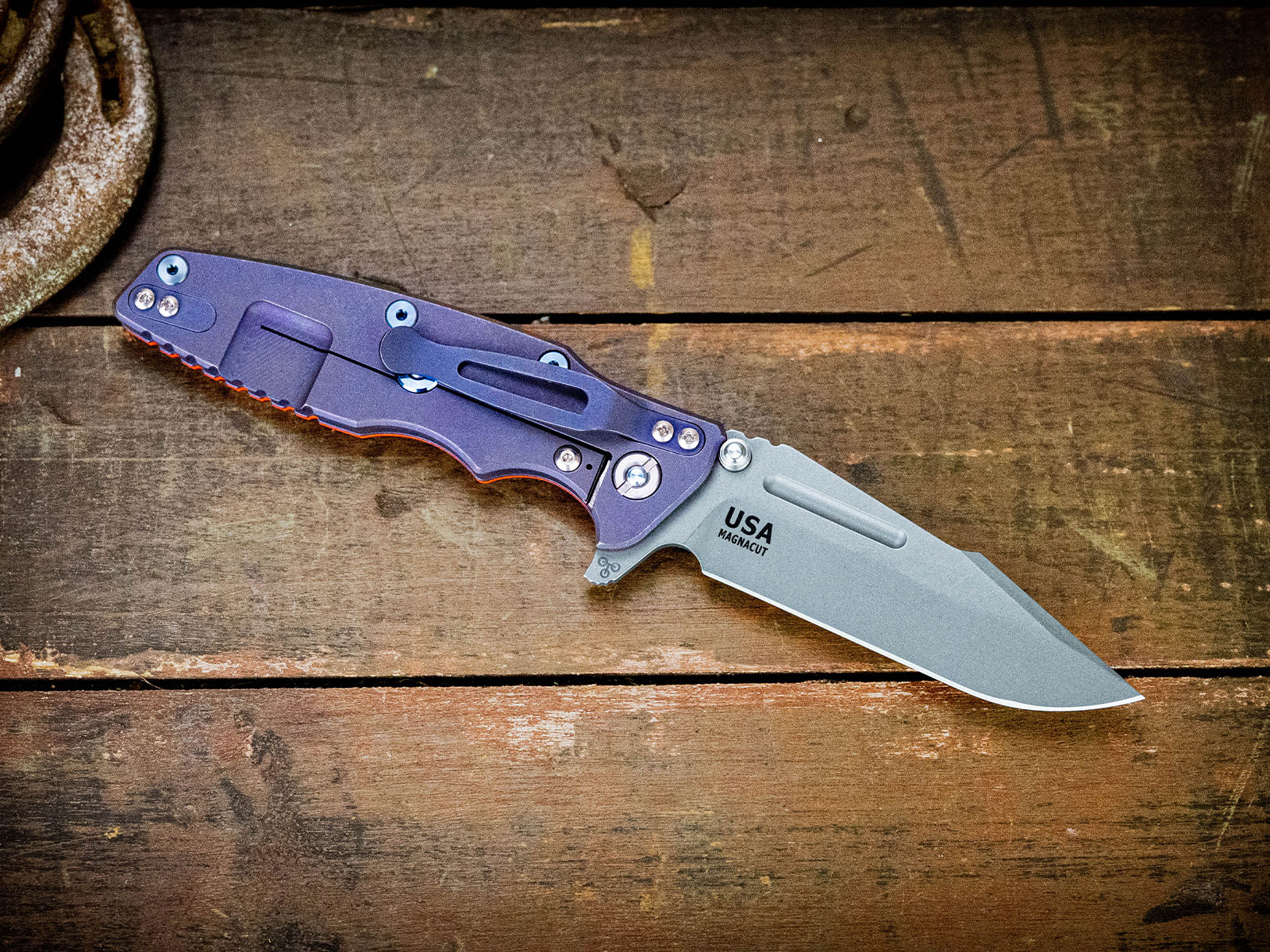 ExpProductCell_Eklipse 3.5" Skinny Fullered Harpoon Spanto-Magnacut-Battle Purple-Orange G10-Ti Hardware ExpProductCell_Eklipse 3.5" Skinny Fullered Harpoon Spanto-Magnacut-Battle Purple-Orange G10-Ti Hardware