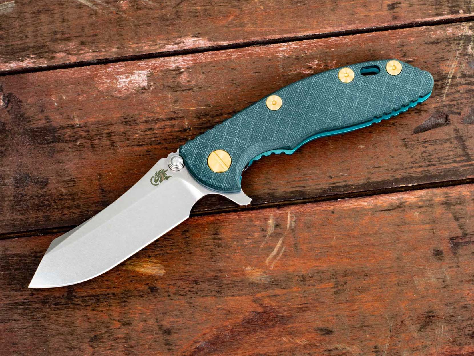 XM-18 3" Skinner-Containment Series-Stonewash-Battle Green-Dark Green G10 XM-18 3" Skinner-Containment Series-Stonewash-Battle Green-Dark Green G10