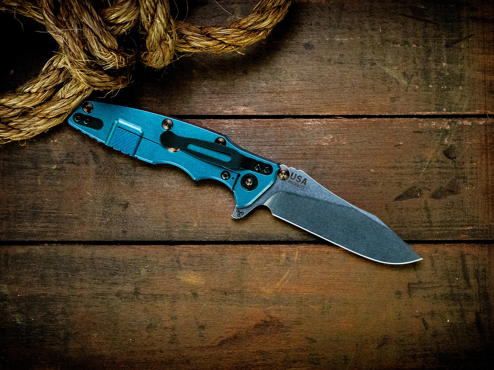 ExpProductCell_Eklipse 3.5" Skinny Slicer-Hollow Ground-Magnacut-Stonewash Blue/Purple-Black G10-Bronze Ti hardware