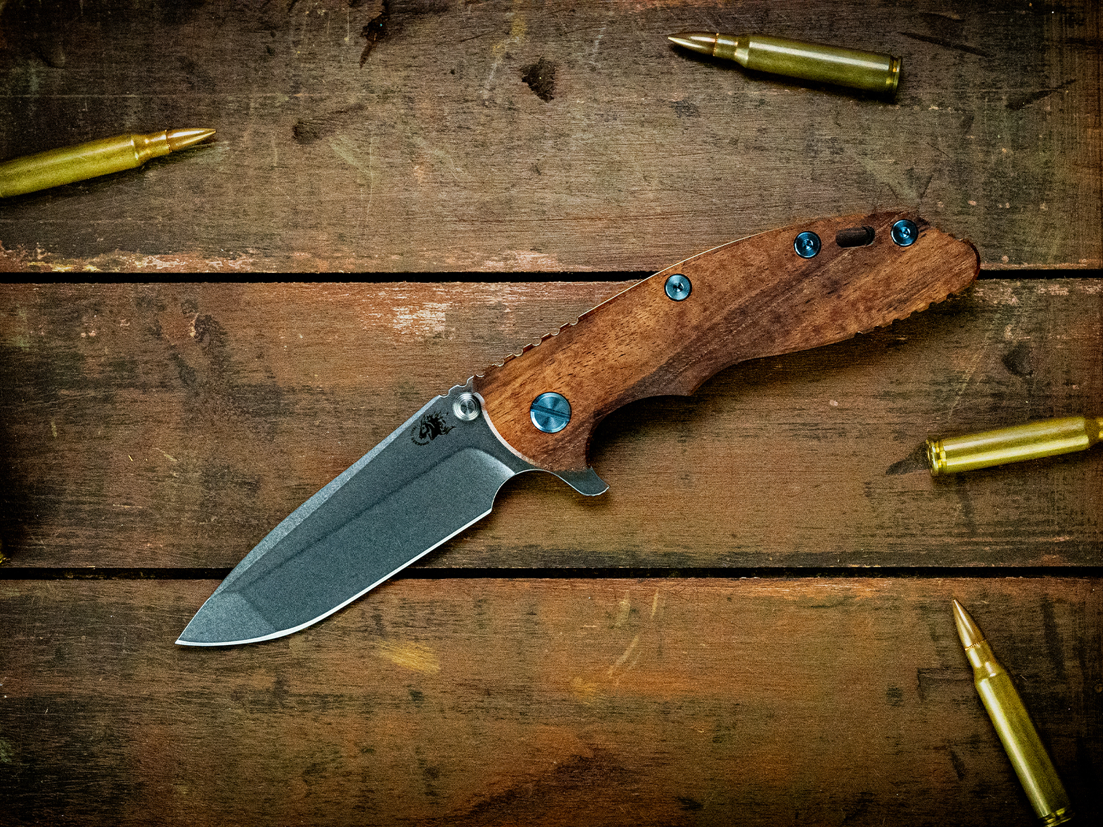 ExpProductCell_XM-18 3.5" Spanto-S45VN-Stonewash Green/Gold-Koa-Ti Blue Hardware