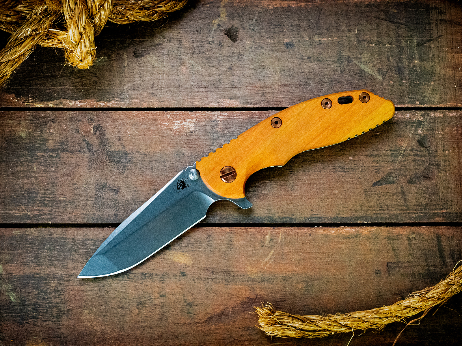 ExpProductCell_XM-18 3.5" Spanto-Stonewash Green-Pau Amarello-Copper Hardware