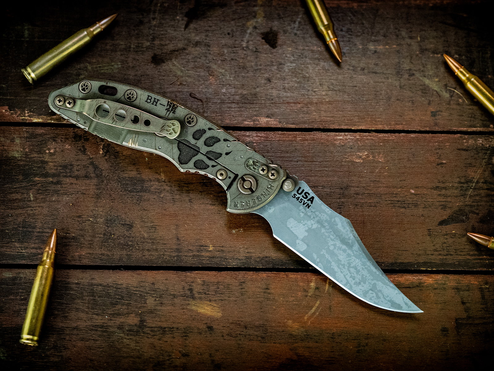 XM-18 3.5" S45VN-Non Flipper-Bowie-Battle Hound 24 Green-Textured Natural Micarta XM-18 3.5" S45VN-Non Flipper-Bowie-Battle Hound 24 Green-Textured Natural Micarta