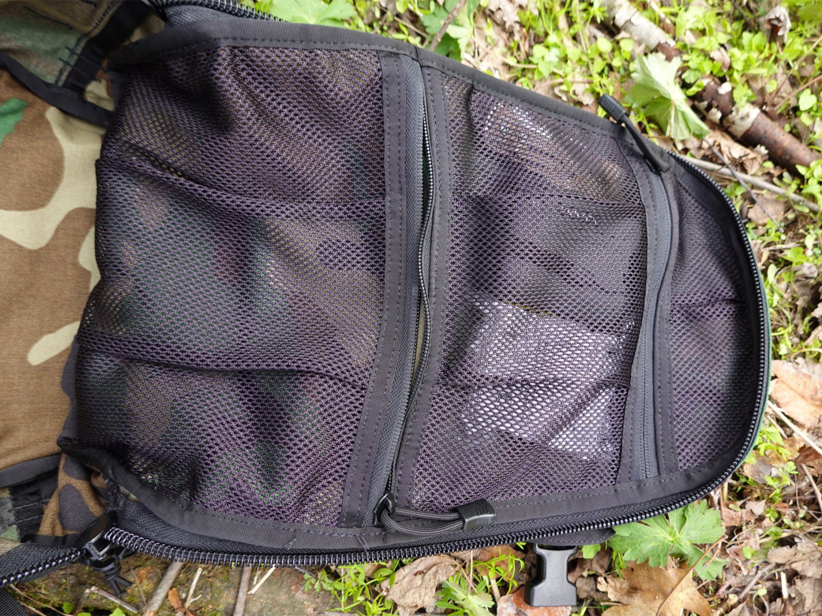 TAD/RHK Exclusive Fast Pack Litespeed-Woodland Camo
