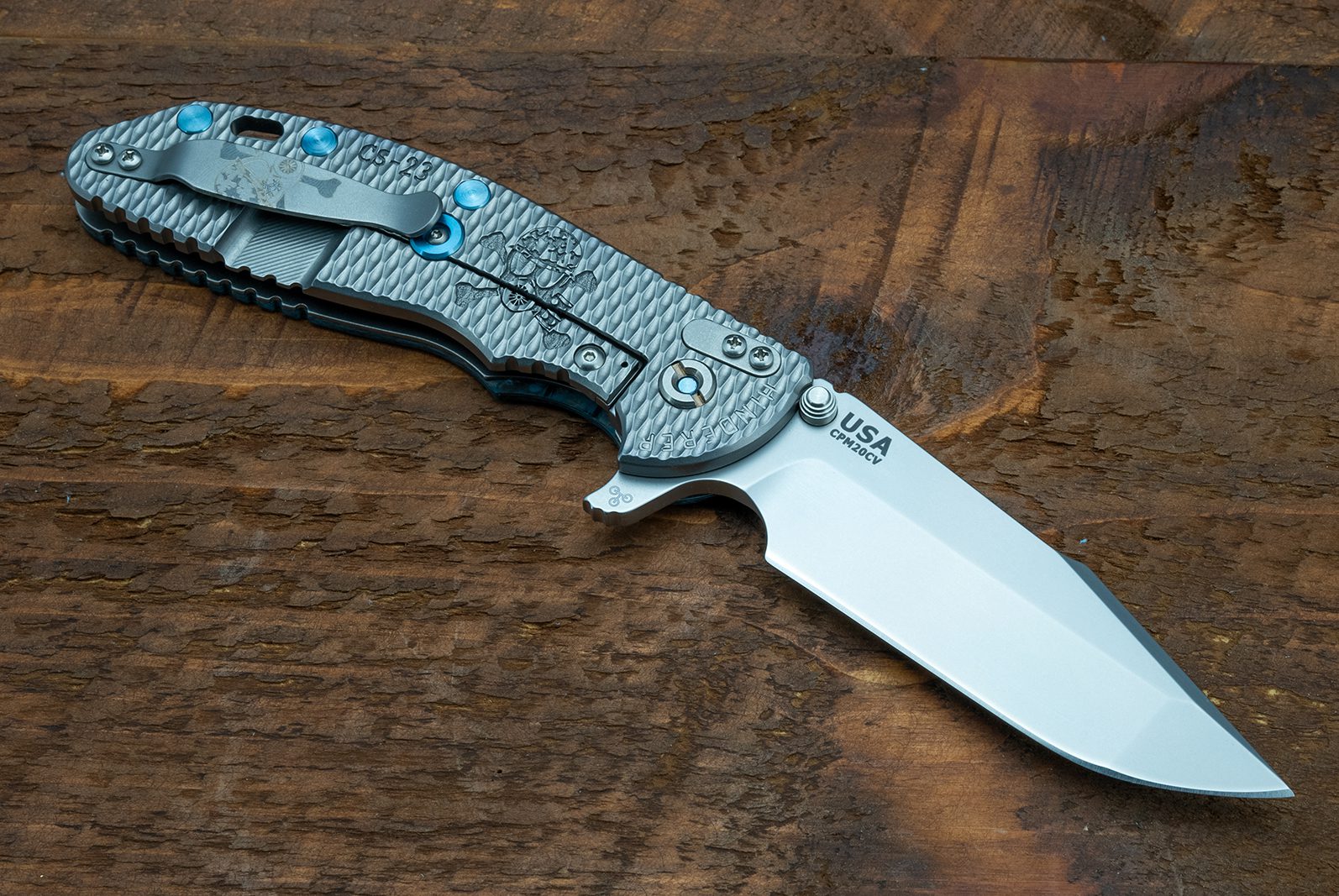 XM-24 Bowie-CPM20CV-Bead Blast Harpoon Spanto-Textured Bead Blast CS-23-Arctic Storm FCF-Ti Blue Hardware XM-24 Bowie-CPM20CV-Bead Blast Harpoon Spanto-Textured Bead Blast CS-23-Arctic Storm FCF-Ti Blue Hardware
