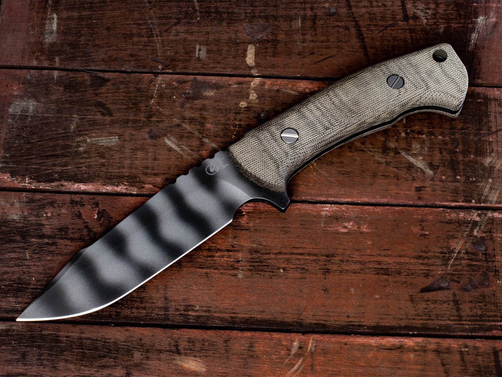 The Ranch Harpoon Spanto -Black DLC "Strider Striped"- Green Micarta The Ranch Harpoon Spanto -Black DLC "Strider Striped"- Green Micarta